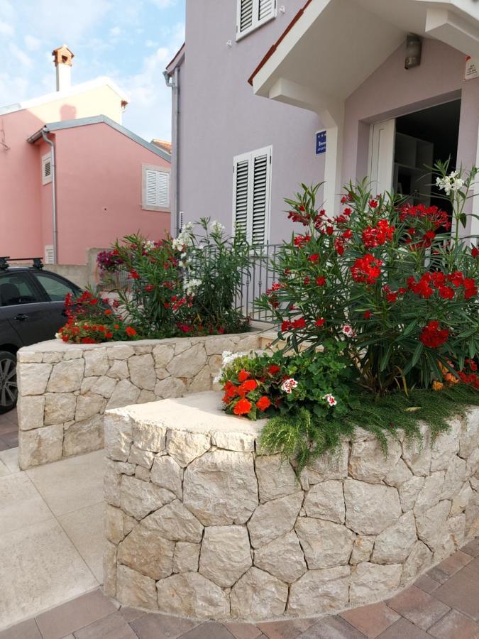 Villa Sommerzauber Apartman 1 Mali Lošinj Exteriör bild