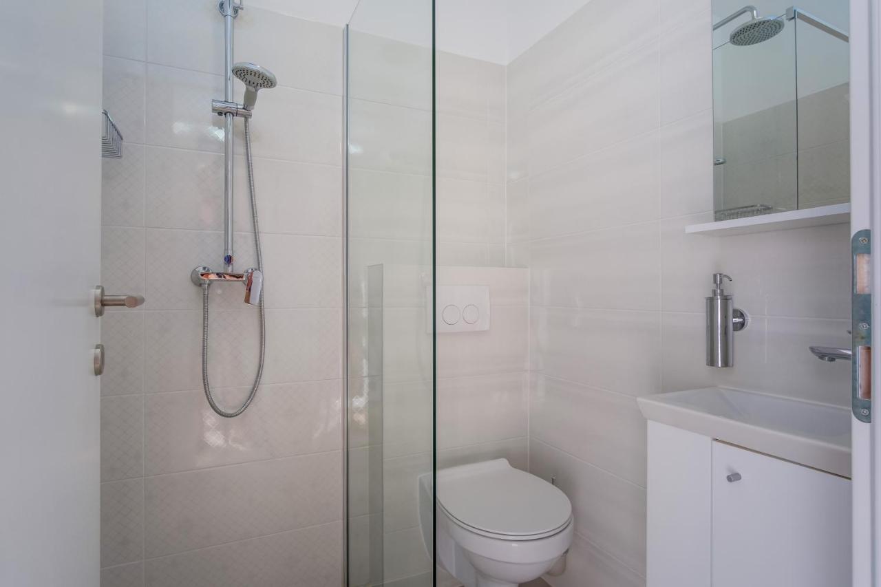 Villa Sommerzauber Apartman 1 Mali Lošinj Exteriör bild