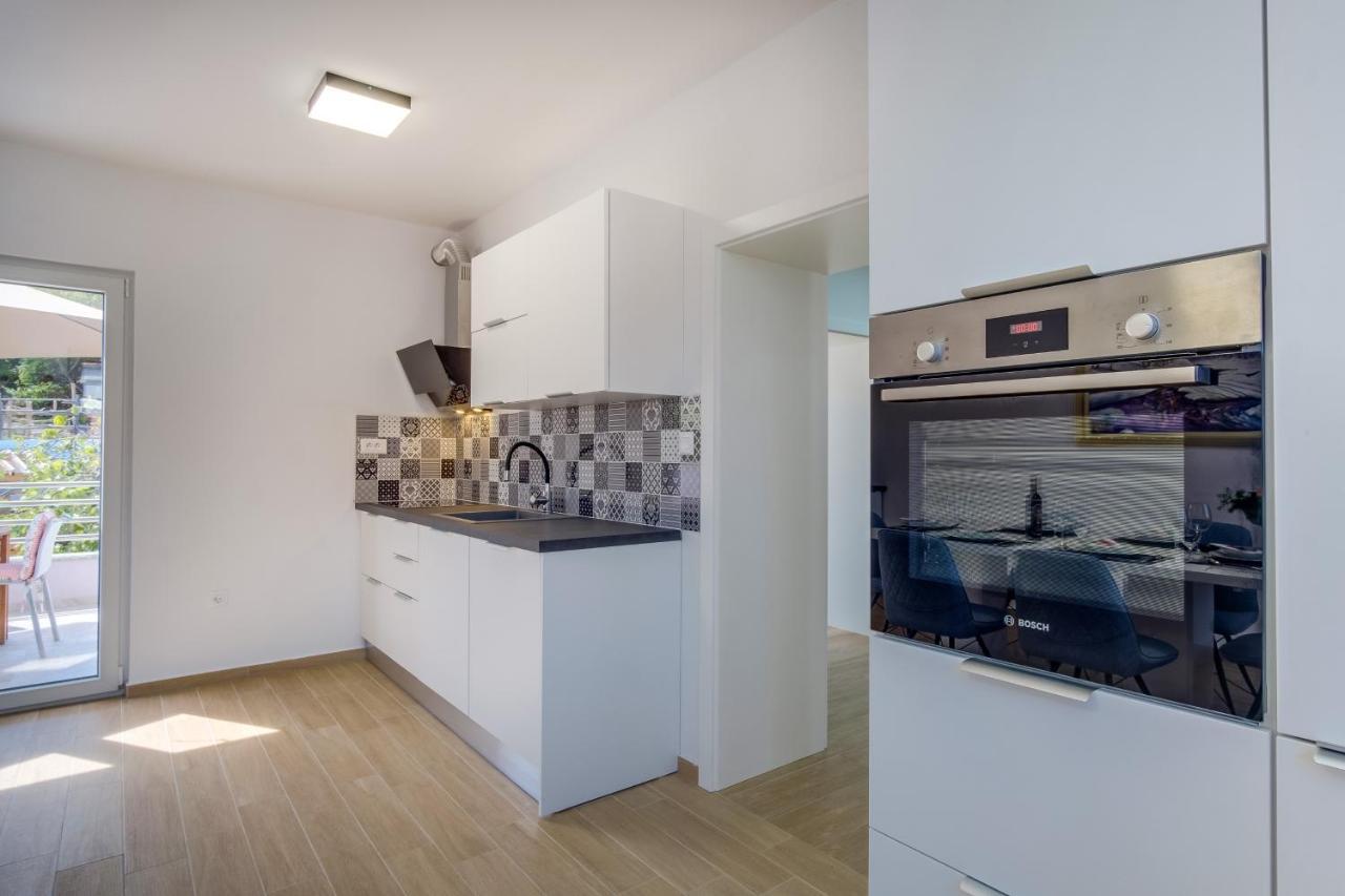 Villa Sommerzauber Apartman 1 Mali Lošinj Exteriör bild
