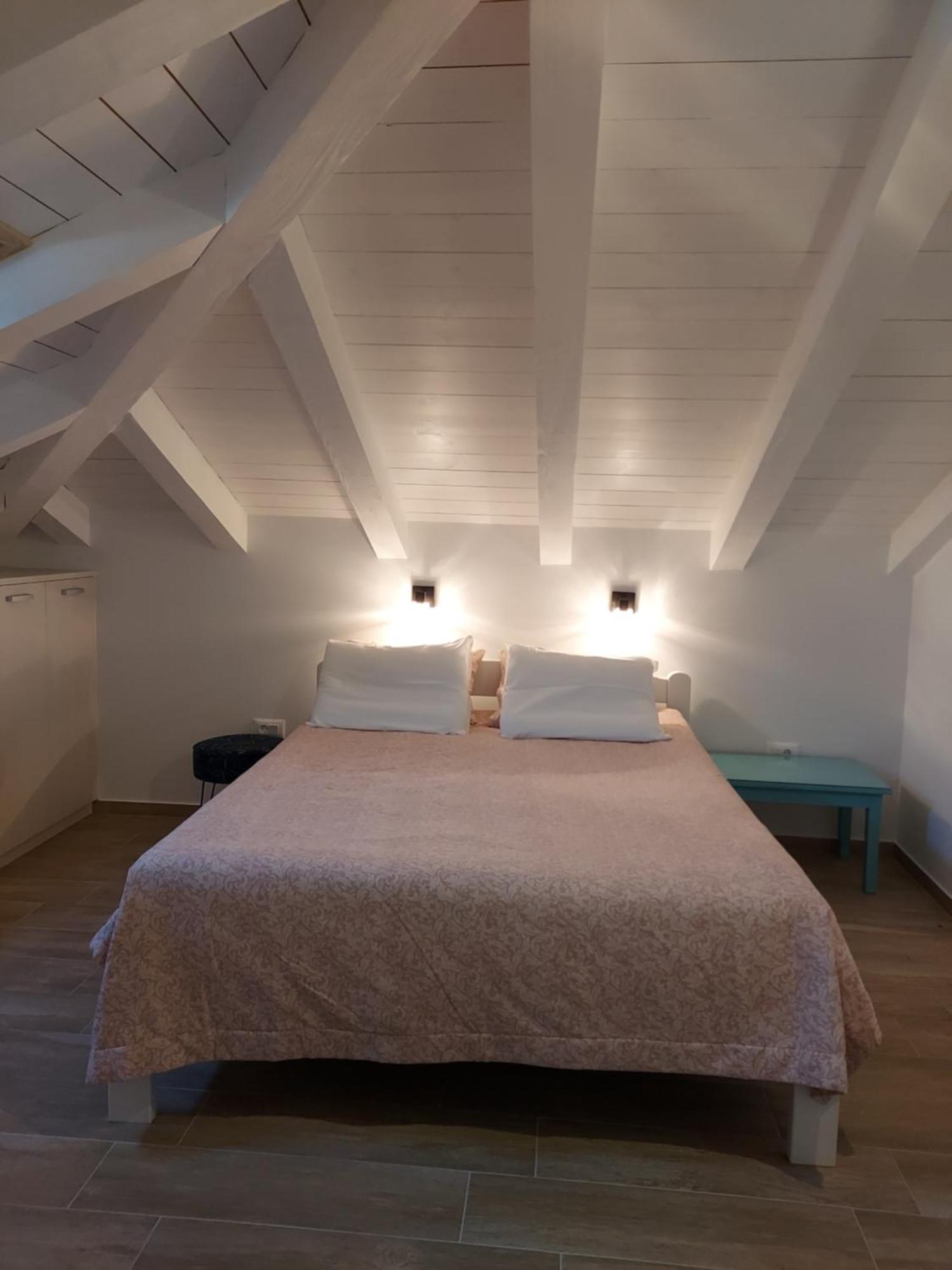 Villa Sommerzauber Apartman 1 Mali Lošinj Exteriör bild