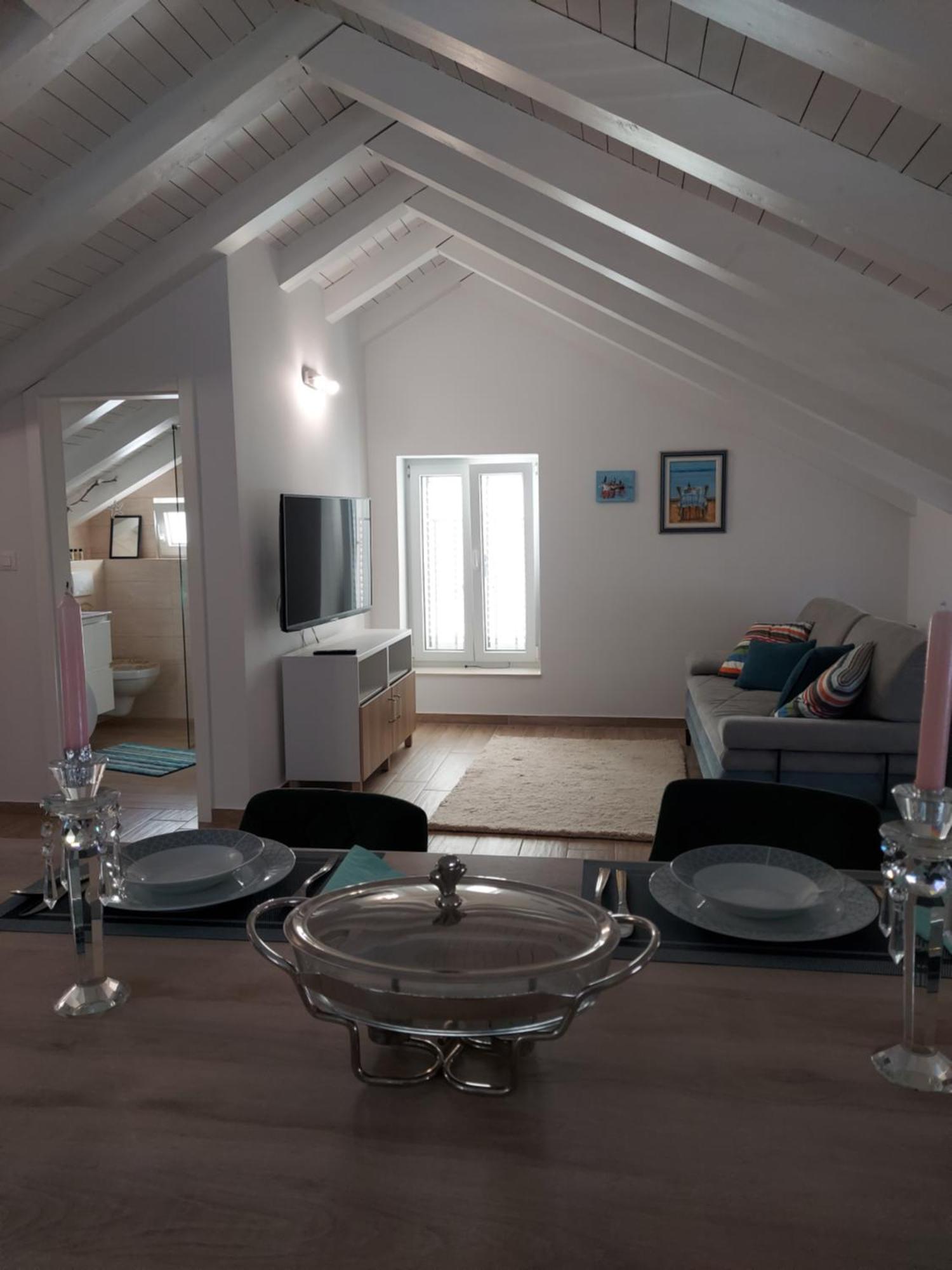 Villa Sommerzauber Apartman 1 Mali Lošinj Exteriör bild
