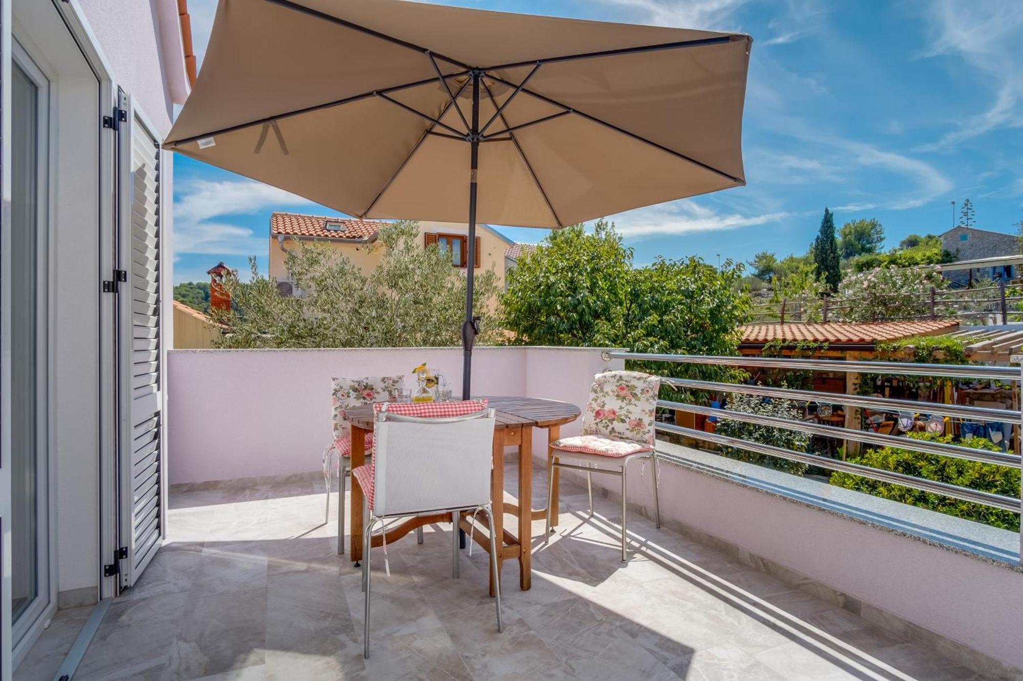 Villa Sommerzauber Apartman 1 Mali Lošinj Exteriör bild